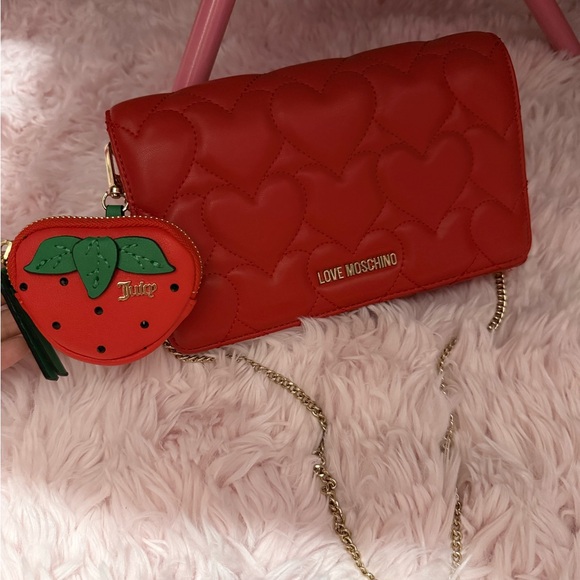 Love Moschino Red Heart Pattern Crossbody - Picture 5 of 6